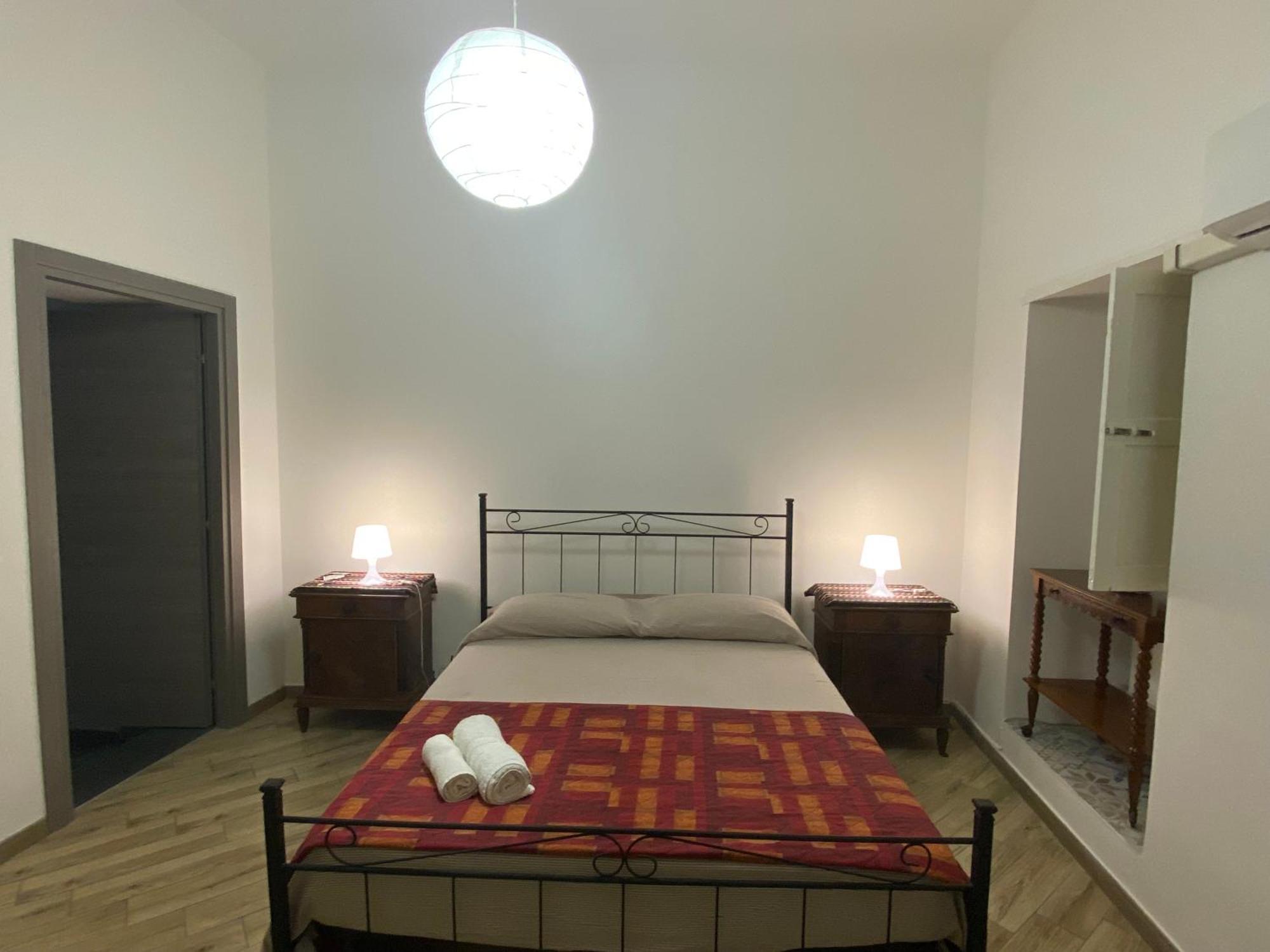 Hotel Casa Di Salvo Aeroporto di Catania Fontana Rossa Esterno foto